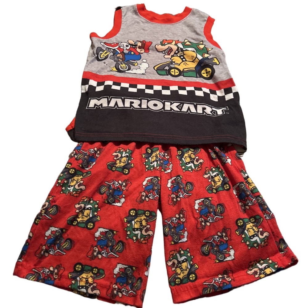 Mario Kart Pyjama Set Size 6 Boys